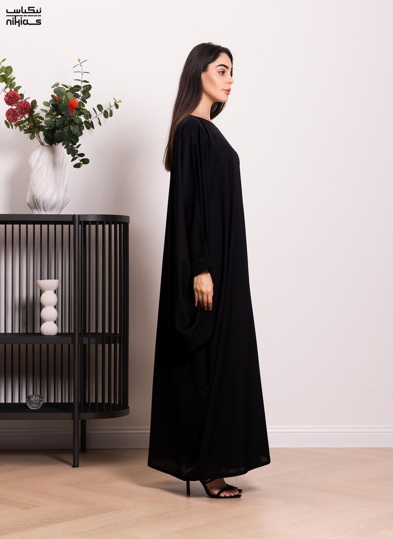 Nikias Nida fabric  closed abaya with bahraini cut - Image 1